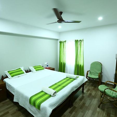 Mistygreen Homestay Теккади Экстерьер фото